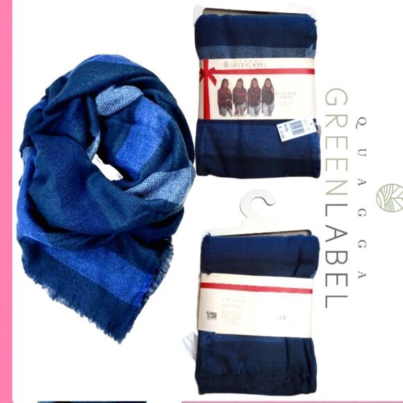 Quagga Blanket Wrap Scarf Navy Buffalo Checked Green Label Italian - Picture 2 of 9